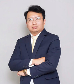 Novialdi Wiranata S.H.